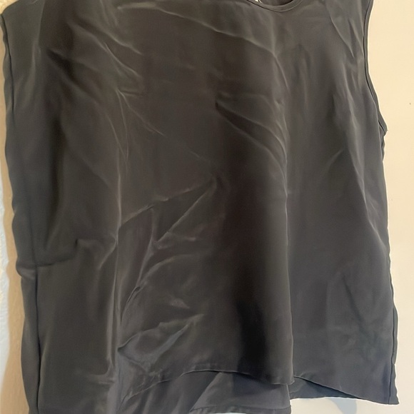 Lorelei | Black Semi Cropped Fashion Tank Top - Picture 3 of 5